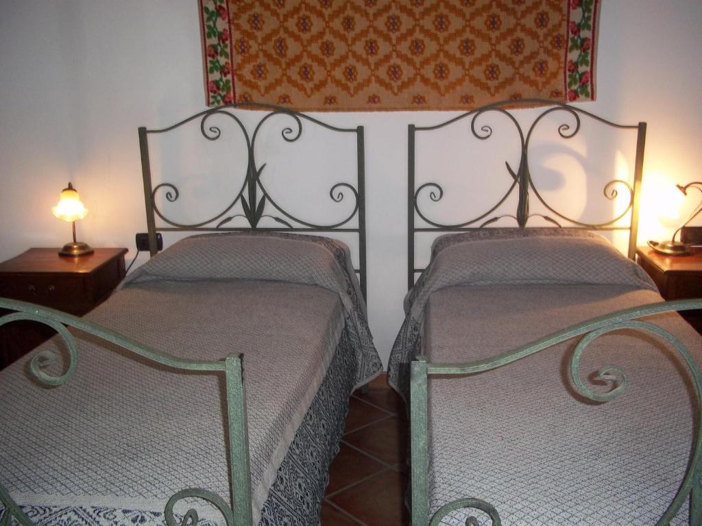 B&B Sa Muredda サルダラ 部屋 写真